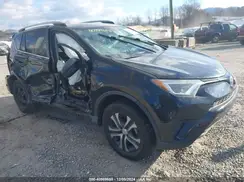2T3ZFREV8JW494572 2018 TOYOTA RAV 4