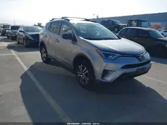2T3ZFREV8JW500631 2018 TOYOTA RAV 4