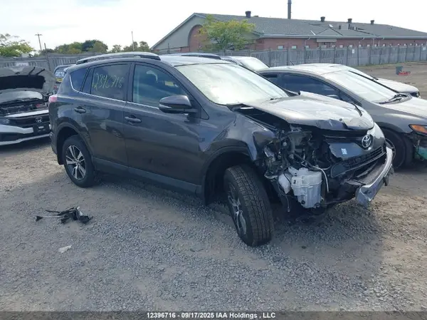2T3ZFREV9GW270350 2016 TOYOTA RAV 4 - Image 1