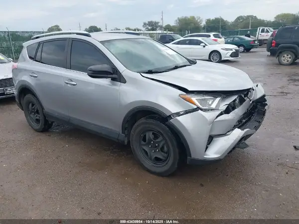 2T3ZFREV9GW292672 2016 TOYOTA RAV 4 - Image 1