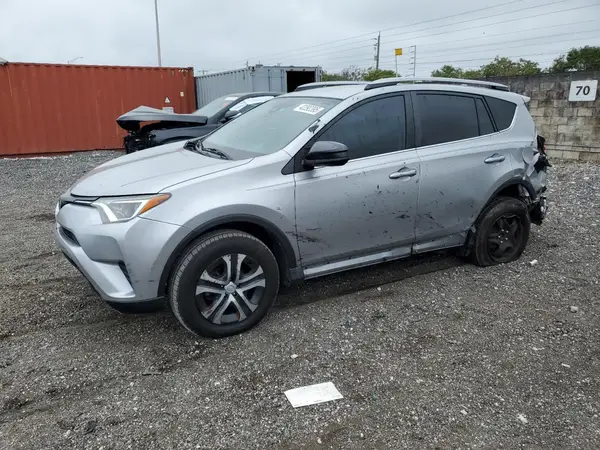 2T3ZFREV9HW389789 2017 TOYOTA RAV 4 - Image 1