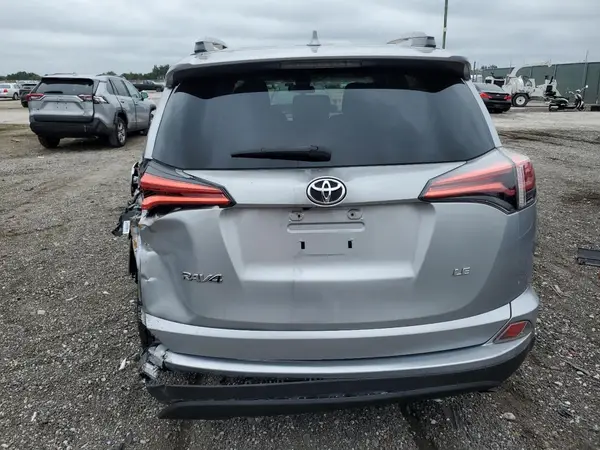 2017 TOYOTA RAV 4 auction photo 6