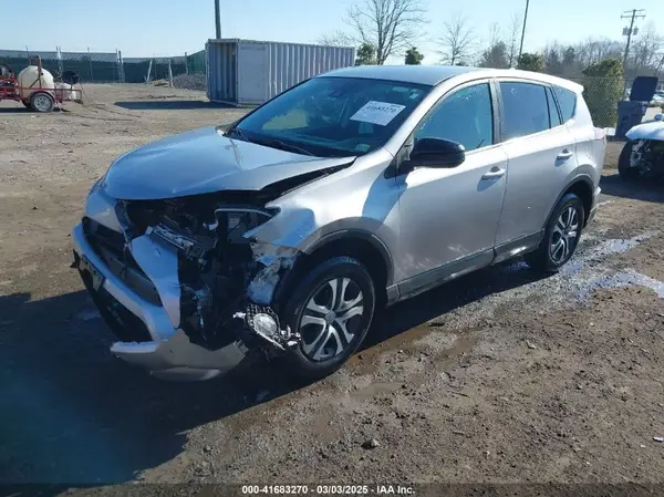 2T3ZFREV9JW430234 2018 TOYOTA RAV 4 - Image 2