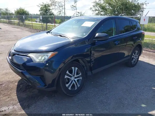2T3ZFREV9JW430315 2018 TOYOTA RAV 4 - Image 2