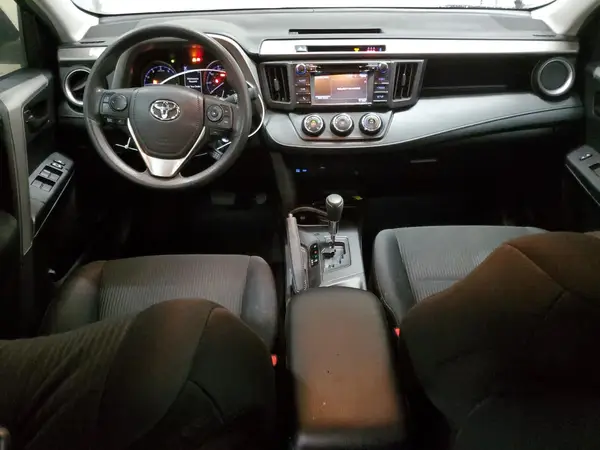 2T3ZFREV9JW453903 2018 TOYOTA RAV 4 - Image 8