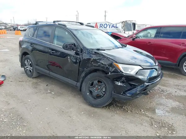 2T3ZFREV9JW466960 2018 TOYOTA RAV 4 - Image 1