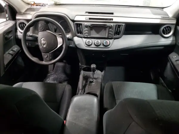 2T3ZFREV9JW499697 2018 TOYOTA RAV 4 - Image 8