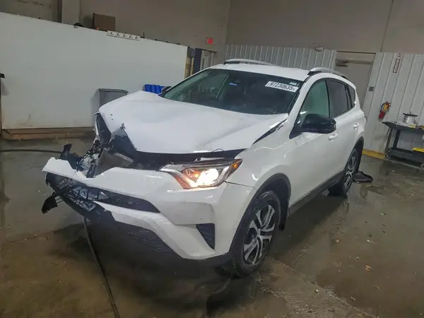 2T3ZFREVXHW343551 2017 TOYOTA RAV 4 - Image 1