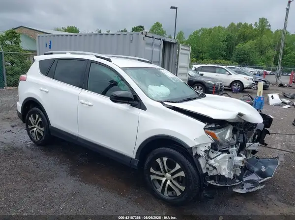 2T3ZFREVXHW357210 2017 TOYOTA RAV 4 - Image 1