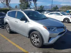 2T3ZFREVXHW388683 2017 TOYOTA RAV 4