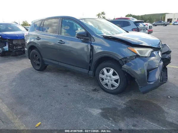 2T3ZFREVXJW426984 2018 TOYOTA RAV 4 - Image 1