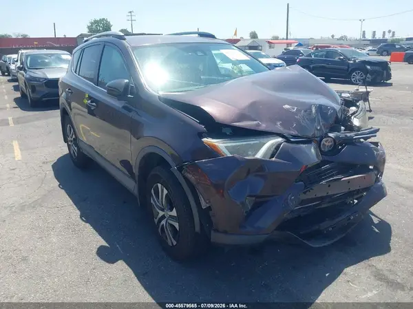 2T3ZFREVXJW429125 2018 TOYOTA RAV 4 - Image 1