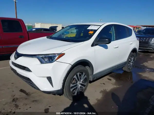 2T3ZFREVXJW469026 2018 TOYOTA RAV 4 - Image 2
