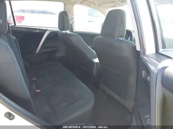 2T3ZFREVXJW469026 2018 TOYOTA RAV 4 - Image 8