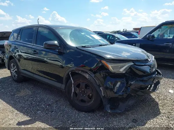 2T3ZFREVXJW470869 2018 TOYOTA RAV 4 - Image 1
