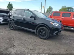 2T3ZFREVXJW492001 2018 TOYOTA RAV 4