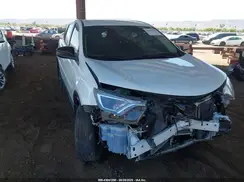 2T3ZFREVXJW500422 2018 TOYOTA RAV 4