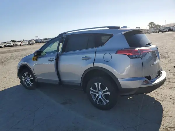 2T3ZFREVXJW502283 2018 TOYOTA RAV 4 - Image 2