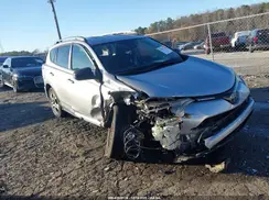 2T3ZFREVXJW502865 2018 TOYOTA RAV 4
