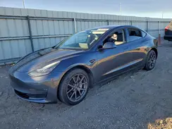 386871 2019 TESLA MODEL 3