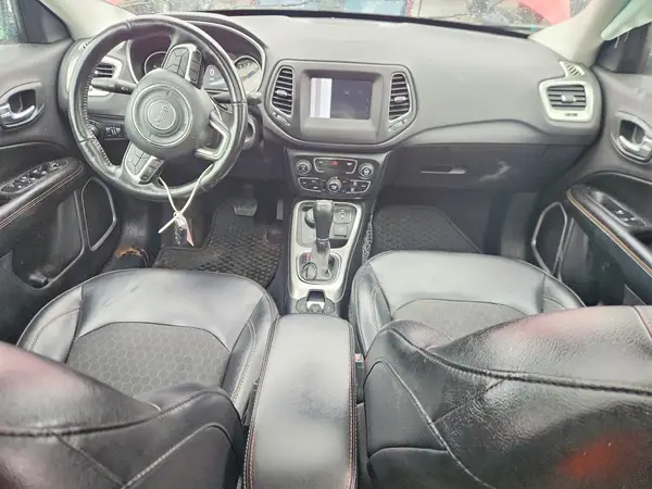 3C4NDDBB3JT458256 2018 JEEP COMPASS - Image 8