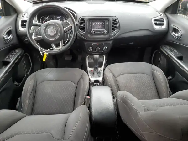 3C4NJCAB0HT652247 2017 JEEP COMPASS - Image 8