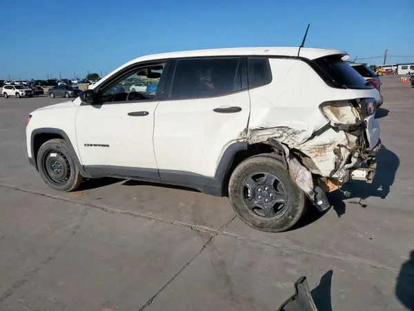 3C4NJCAB0HT661093 2017 JEEP COMPASS - Image 2