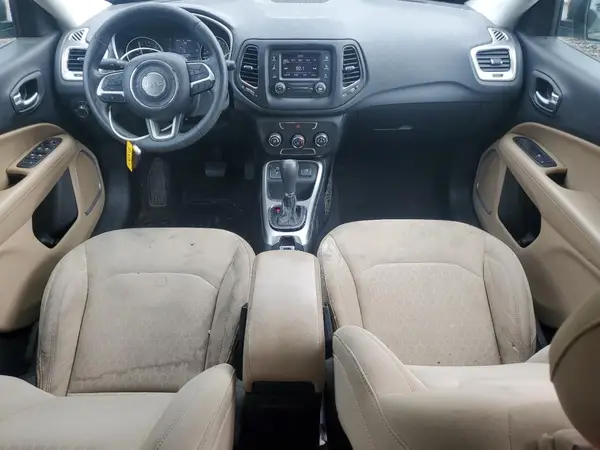 3C4NJCAB0HT668299 2017 JEEP COMPASS - Image 8