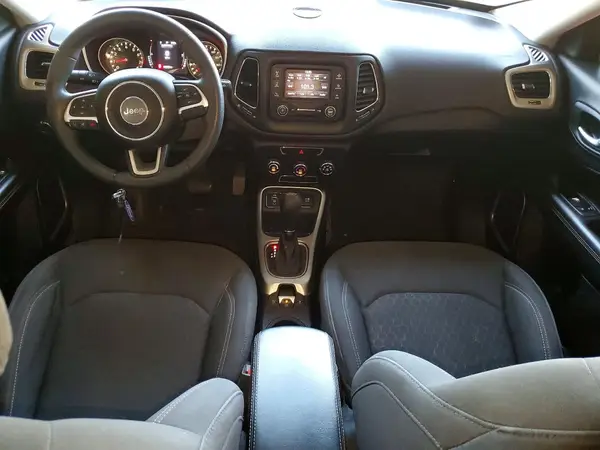 3C4NJCAB0JT123581 2018 JEEP COMPASS - Image 8