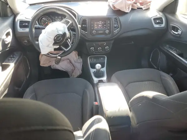 3C4NJCAB0JT148075 2018 JEEP COMPASS - Image 8