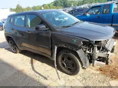 3C4NJCAB0JT233112 2018 JEEP COMPASS