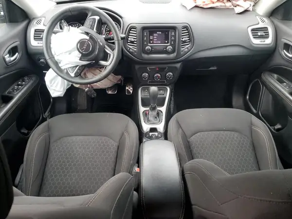 3C4NJCAB0JT233367 2018 JEEP COMPASS - Image 8