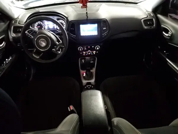 3C4NJCAB0JT251030 2018 JEEP COMPASS - Image 8