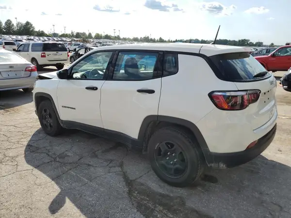 3C4NJCAB0JT465029 2018 JEEP COMPASS - Image 2