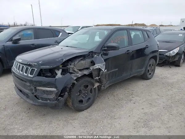 3C4NJCAB0KT699351 2019 JEEP COMPASS - Image 2