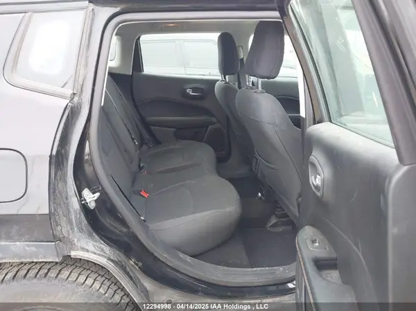 3C4NJCAB0KT699351 2019 JEEP COMPASS - Image 8