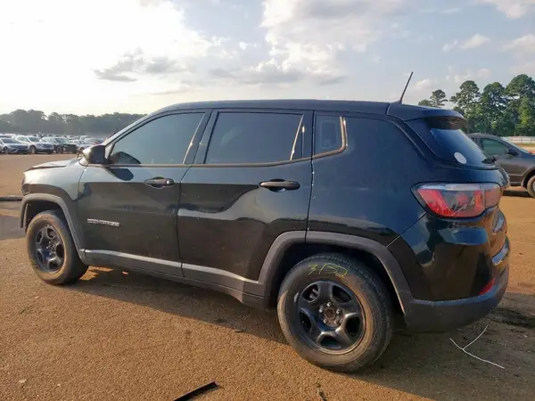 3C4NJCAB0KT736656 2019 JEEP COMPASS - Image 2