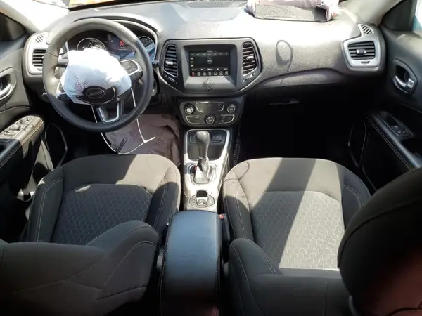 3C4NJCAB0LT230276 2020 JEEP COMPASS - Image 8