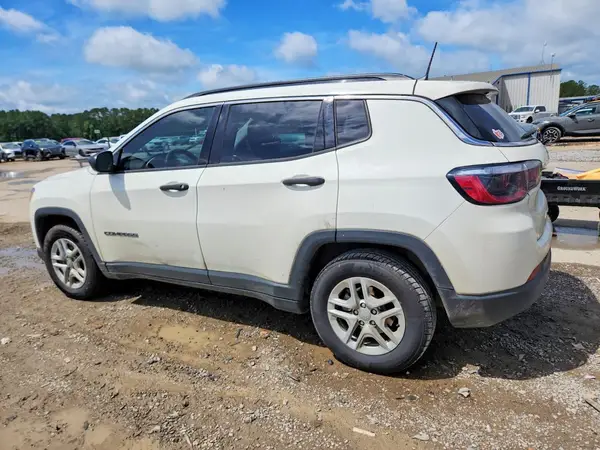 3C4NJCAB0MT508143 2021 JEEP COMPASS - Image 2
