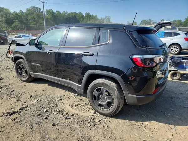 3C4NJCAB0MT514265 2021 JEEP COMPASS - Image 2