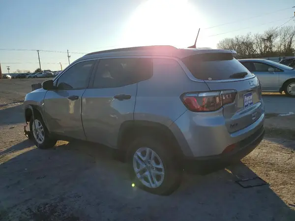3C4NJCAB0MT571145 2021 JEEP COMPASS - Image 2