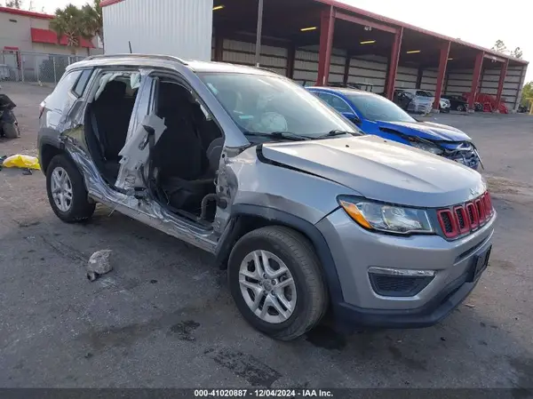 3C4NJCAB1HT605759 2017 JEEP COMPASS - Image 1