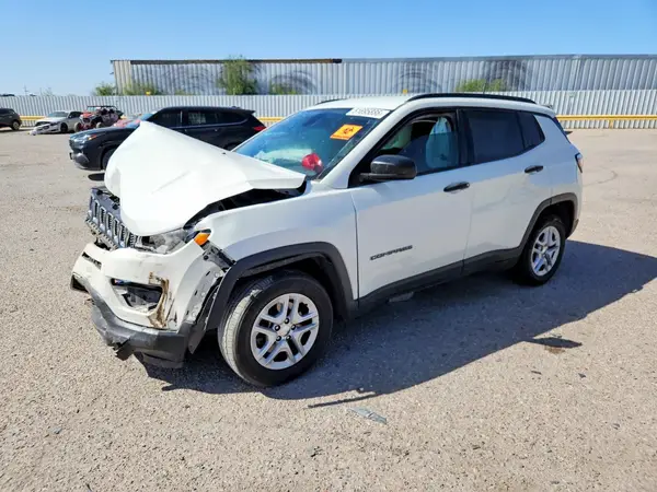 3C4NJCAB1JT139935 2018 JEEP COMPASS - Image 1