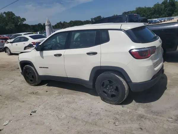 3C4NJCAB1JT193185 2018 JEEP COMPASS - Image 2