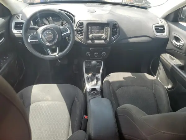 3C4NJCAB1JT193185 2018 JEEP COMPASS - Image 8
