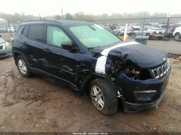 3C4NJCAB1JT204489 2018 JEEP COMPASS - Image 1