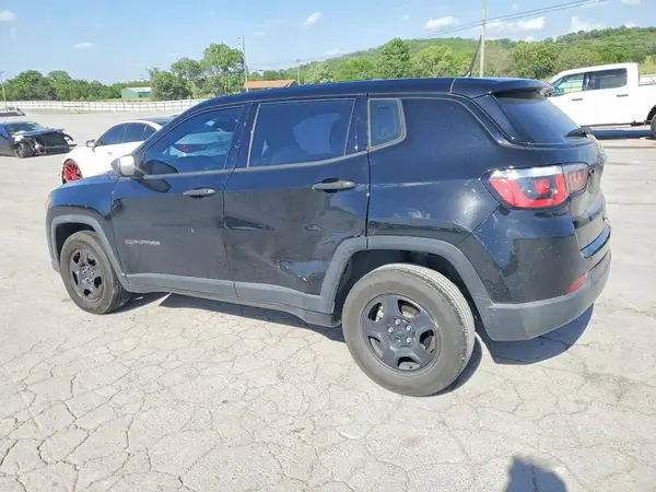 3C4NJCAB1JT267477 2018 JEEP COMPASS - Image 2