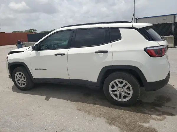 3C4NJCAB1JT461958 2018 JEEP COMPASS - Image 2