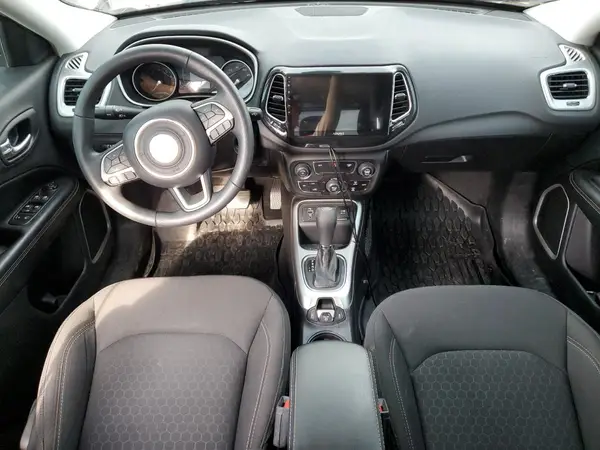 3C4NJCAB1KT715444 2019 JEEP COMPASS - Image 8