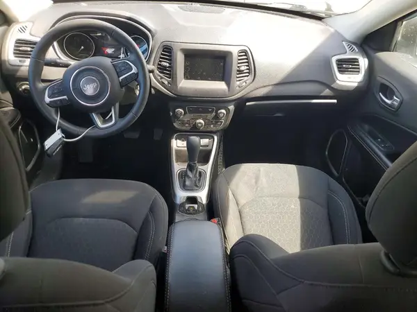 3C4NJCAB1KT726606 2019 JEEP COMPASS - Image 8